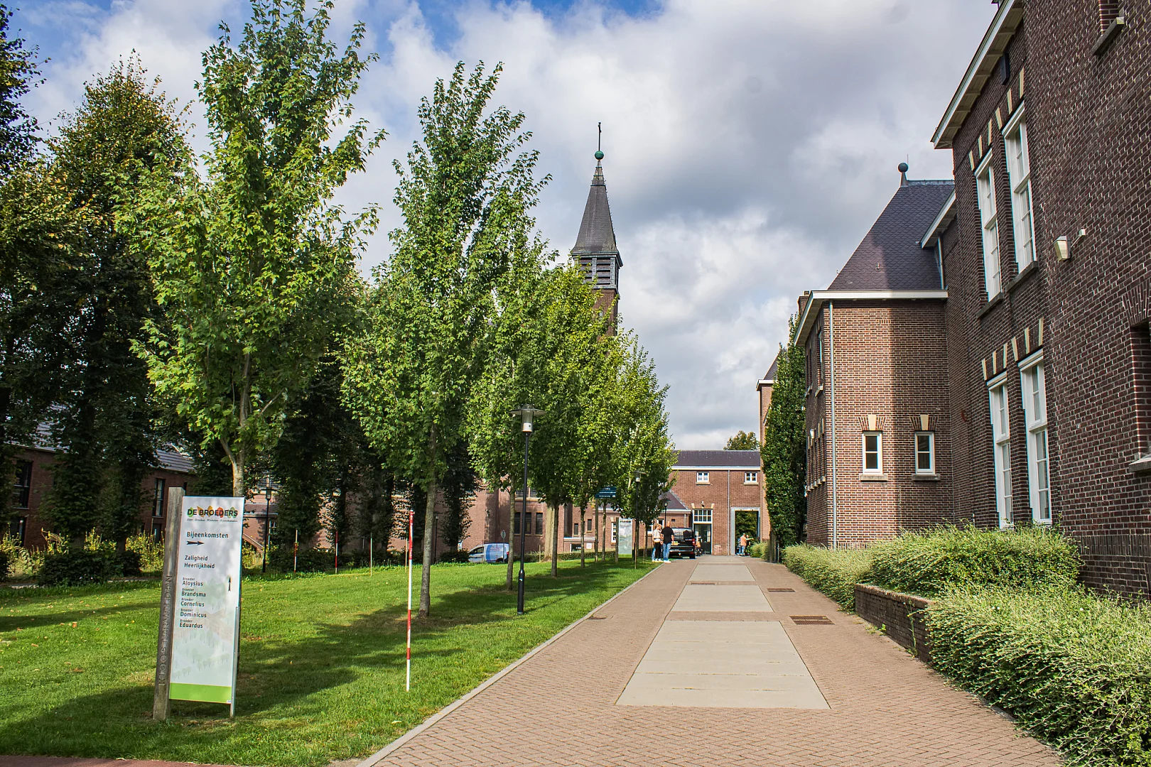 Herinrichting kloostertuin